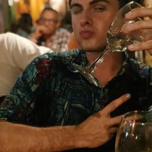 Meet your Posher, Justin